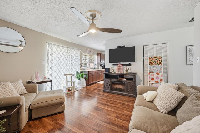 4201 Redstone Road, Denton, TX 76209