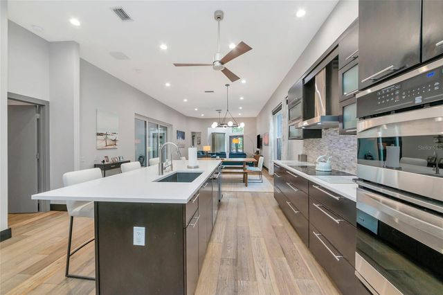 6708 SPRING MOSS PLACE, Lakewood Ranch, FL 34202