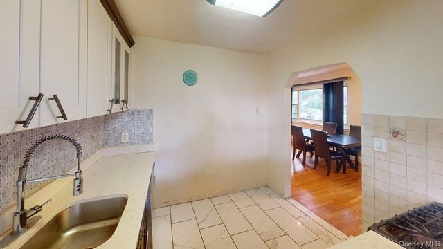 150-28 Jewel Avenue 1, Flushing, NY 11367