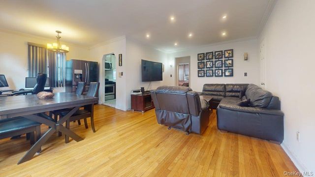 150-28 Jewel Avenue 1, Flushing, NY 11367