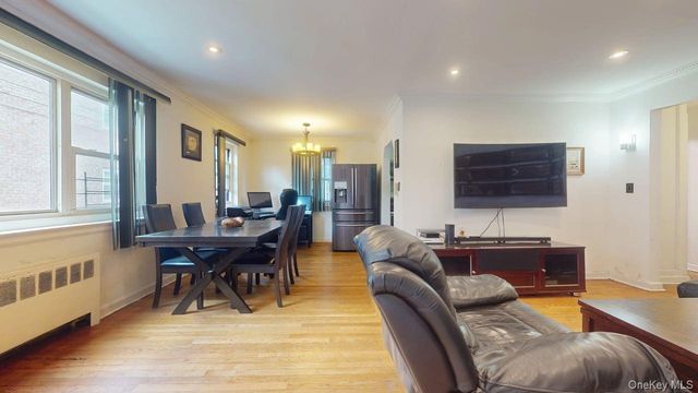 150-28 Jewel Avenue 1, Flushing, NY 11367