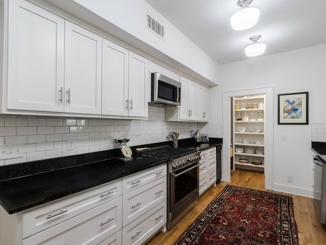 4726 Swiss Avenue, Dallas, TX 75204