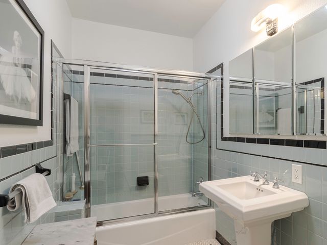 4726 Swiss Avenue, Dallas, TX 75204