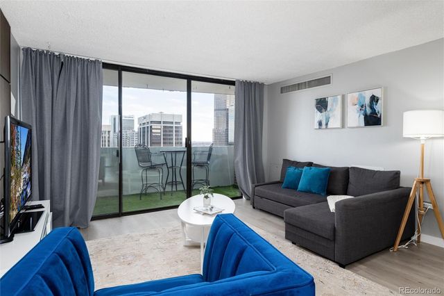 1020 15th Street 32H, Denver, CO 80202