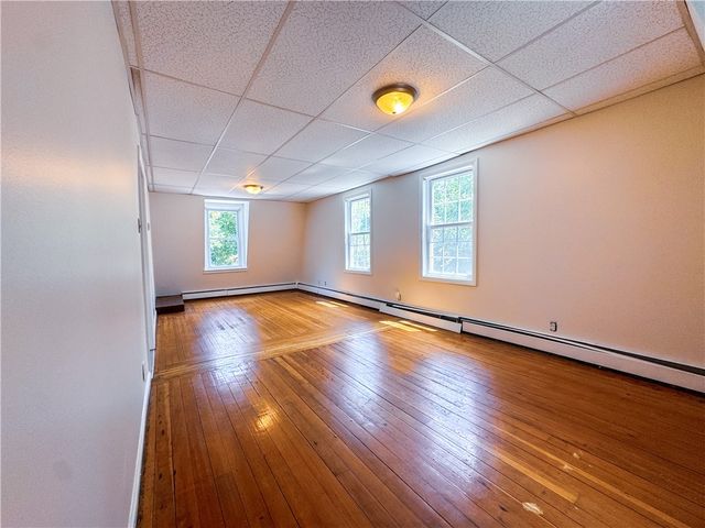 16 Jennison Road, Warwick, RI 02889