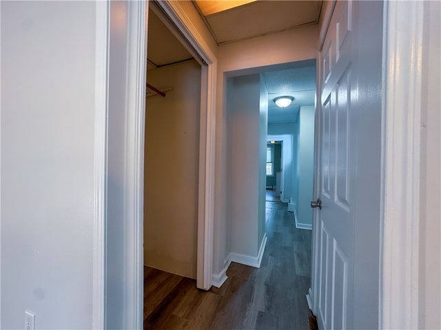 16 Jennison Road, Warwick, RI 02889