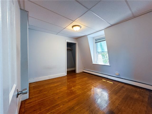 16 Jennison Road, Warwick, RI 02889