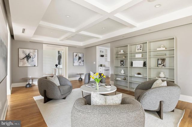 3001 FOXHALL RD NW, Washington, DC 20016