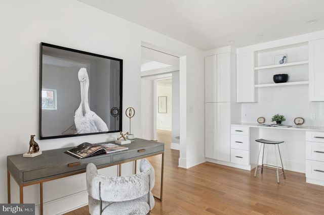 3001 FOXHALL RD NW, Washington, DC 20016