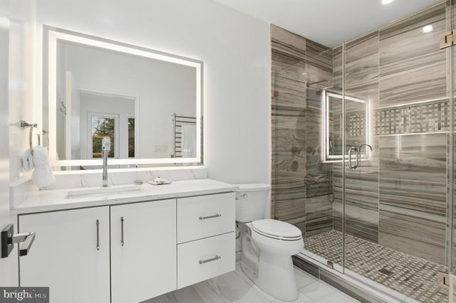 3001 FOXHALL RD NW, Washington, DC 20016