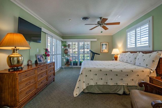 3920 NE 27th Avenue, Lighthouse Point, FL 33064