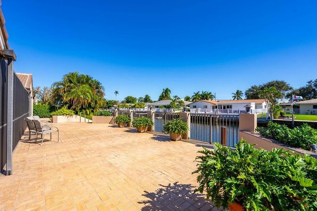 3920 NE 27th Avenue, Lighthouse Point, FL 33064