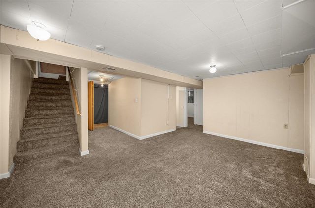 3323 E JACKSON Ave, Spokane, WA 99217