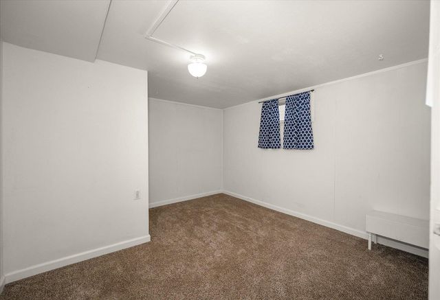 3323 E JACKSON Ave, Spokane, WA 99217