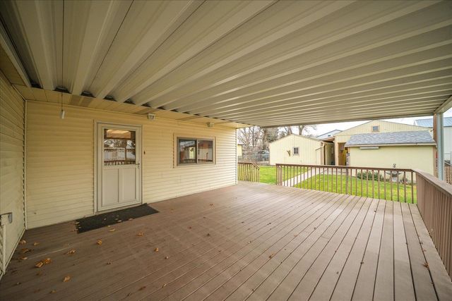 3323 E JACKSON Ave, Spokane, WA 99217