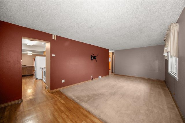 3323 E JACKSON Ave, Spokane, WA 99217