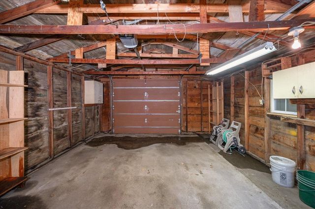 3323 E JACKSON Ave, Spokane, WA 99217