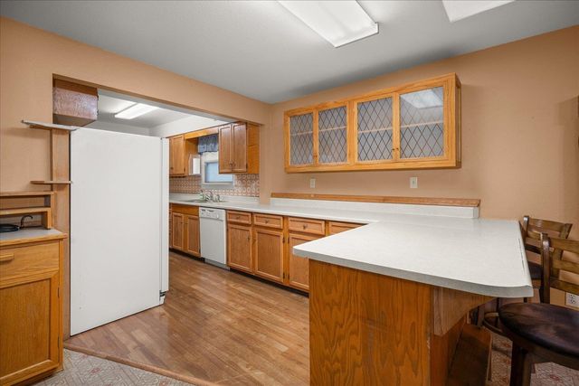 3323 E JACKSON Ave, Spokane, WA 99217