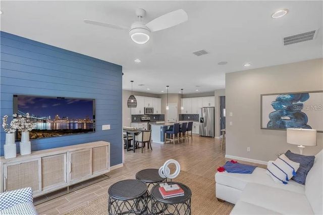 807 FILLMORE COURT, Davenport, FL 33837