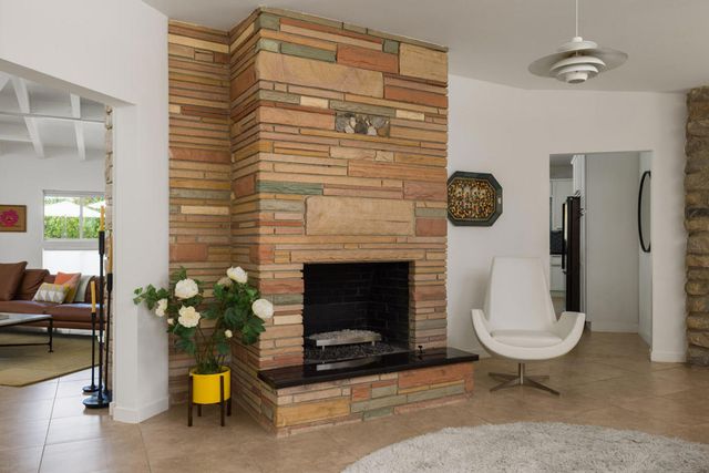 1392 N Paseo De Anza, Palm Springs, CA 92262