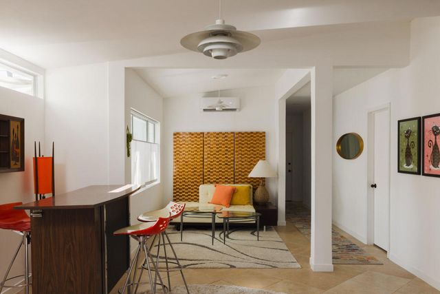 1392 N Paseo De Anza, Palm Springs, CA 92262
