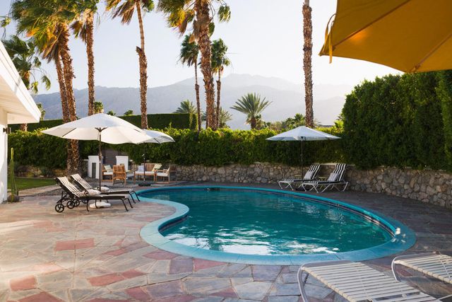 1392 N Paseo De Anza, Palm Springs, CA 92262