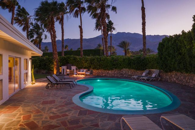 1392 N Paseo De Anza, Palm Springs, CA 92262