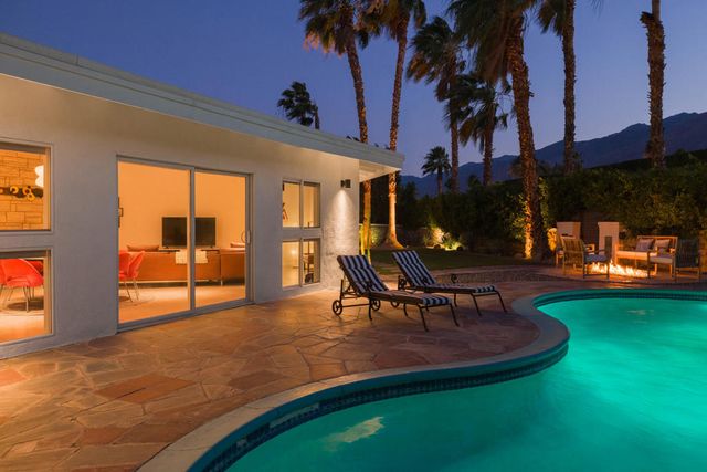 1392 N Paseo De Anza, Palm Springs, CA 92262