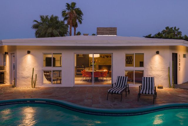1392 N Paseo De Anza, Palm Springs, CA 92262