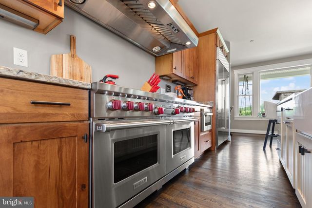 9787 MCKINSTRY MILL RD, New Windsor, MD 21776
