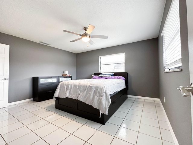 7439 WAYLAND BOULEVARD, Orlando, FL 32807