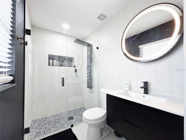 7439 WAYLAND BOULEVARD, Orlando, FL 32807