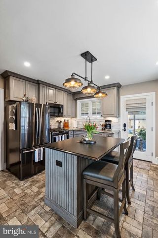 11 14TH ST E, Frederick, MD 21701