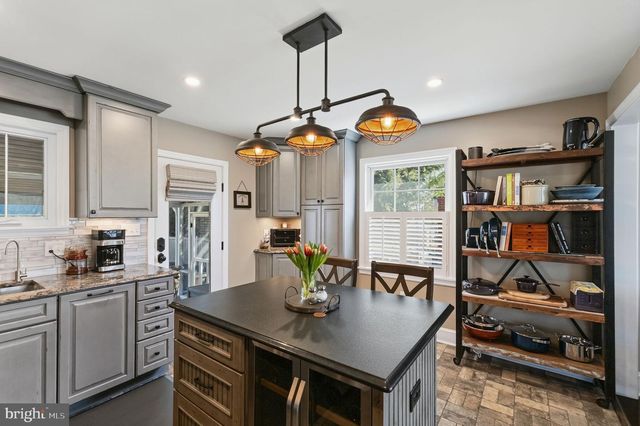 11 14TH ST E, Frederick, MD 21701