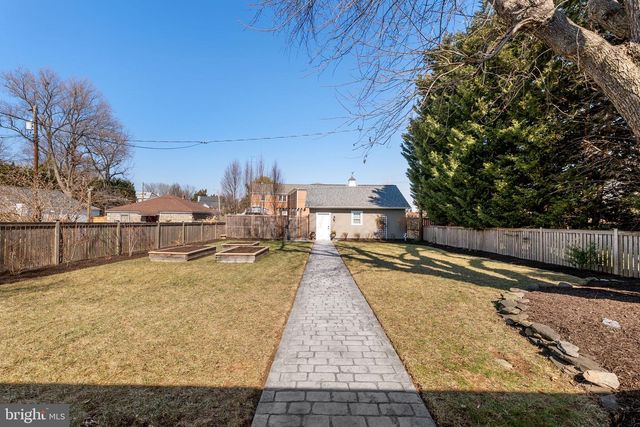 11 14TH ST E, Frederick, MD 21701