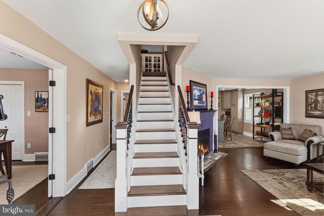 11 14TH ST E, Frederick, MD 21701