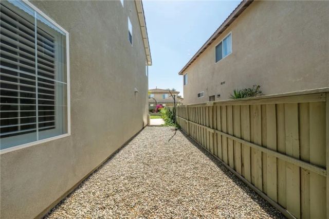 7266 Citrus Valley Ave, Eastvale, CA 92880
