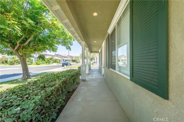 7266 Citrus Valley Ave, Eastvale, CA 92880