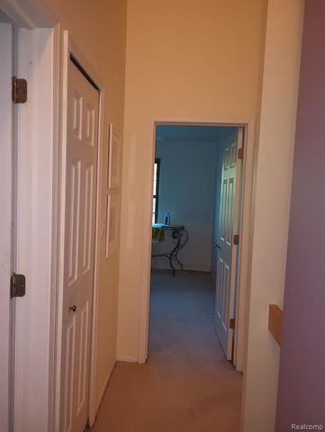 34777 E Wilma Court, New Baltimore, MI 48047