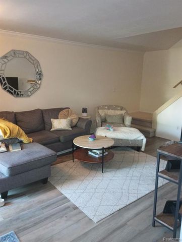 34777 E Wilma Court, New Baltimore, MI 48047