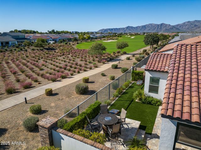 17383 W GUTHRIE Street, Surprise, AZ 85388