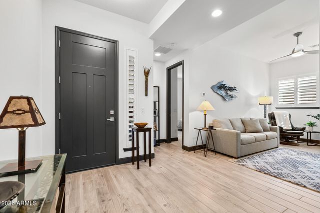 21257 W HILLCREST Boulevard, Buckeye, AZ 85396