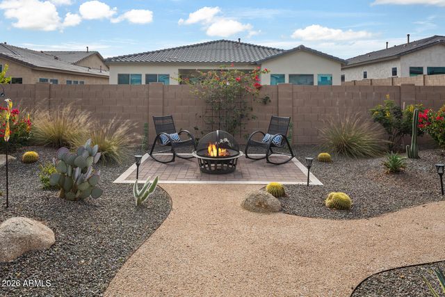 21257 W HILLCREST Boulevard, Buckeye, AZ 85396