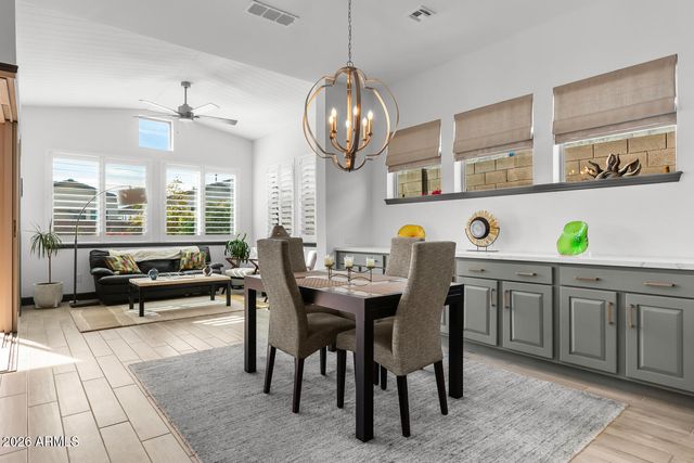 21257 W HILLCREST Boulevard, Buckeye, AZ 85396