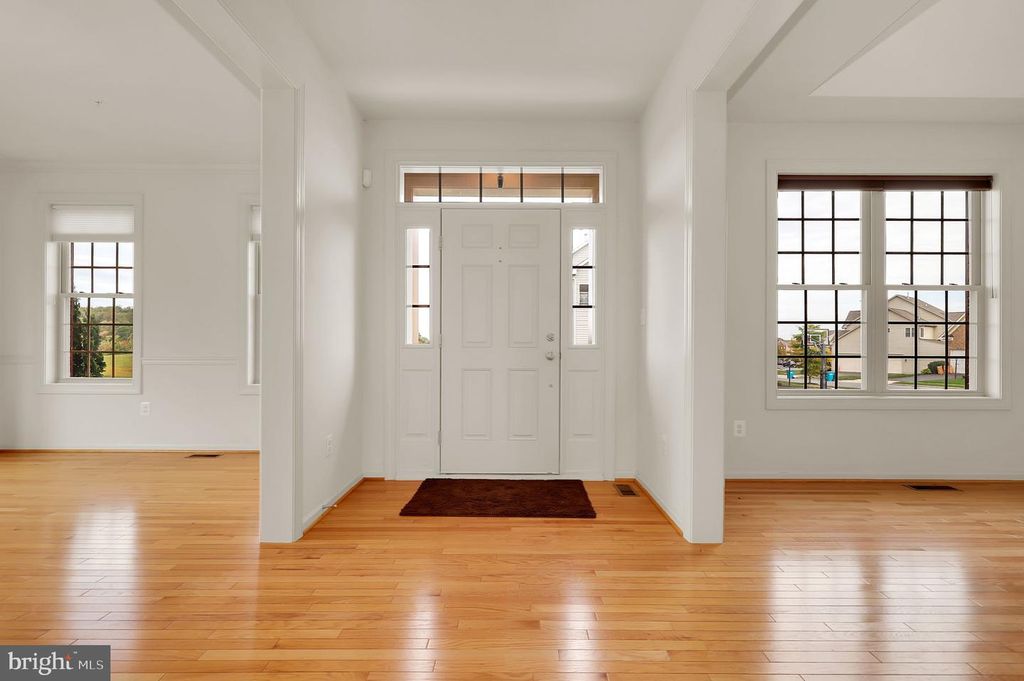 Image 2 of property listing at 4359 SHAMROCK DR, Monrovia, MD 21770