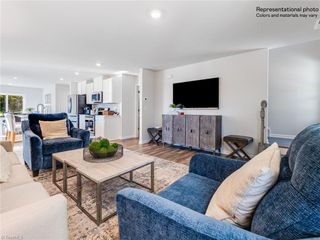 330 Kingscote Way, King, NC 27021