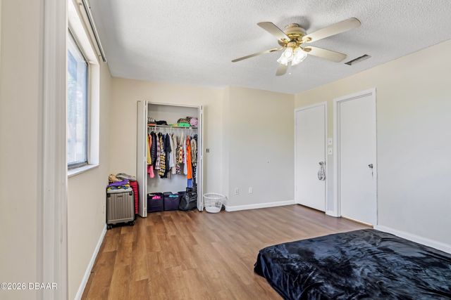 188 W Sandalwood Court, Daytona Beach, FL 32119