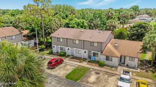 188 W Sandalwood Court, Daytona Beach, FL 32119