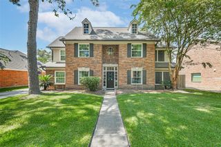 4007 Brook Shadow Drive, Houston, TX 77345