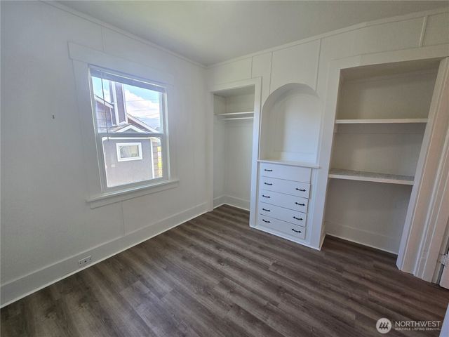 1035 W 8th Street, Port Angeles, WA 98363